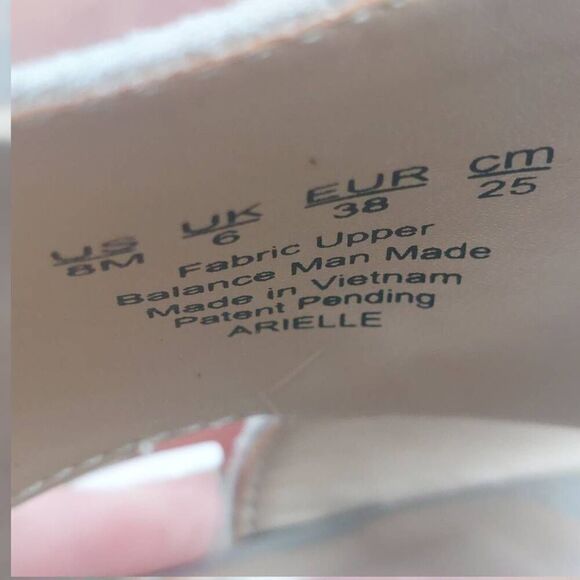 Naturalizer Women Arielle Crisscross Slip-on  Sandals Size 8 - Picture 12 of 14